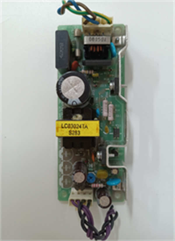 CAUTION 3L046-5 KPC CG