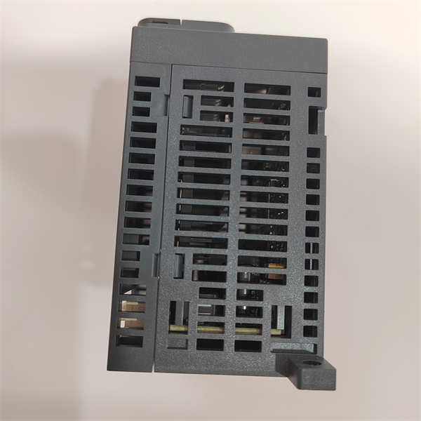 SCHNEIDER TM251MESE