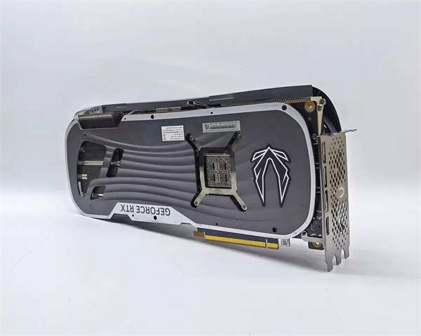 RTX4090 IN HAND