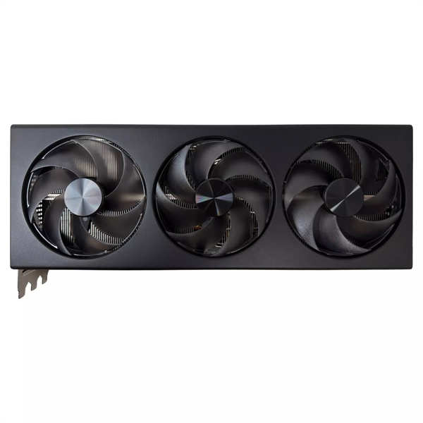 RTX5090 IN HAND