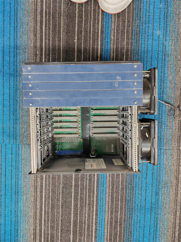 GE IC698CHS009A