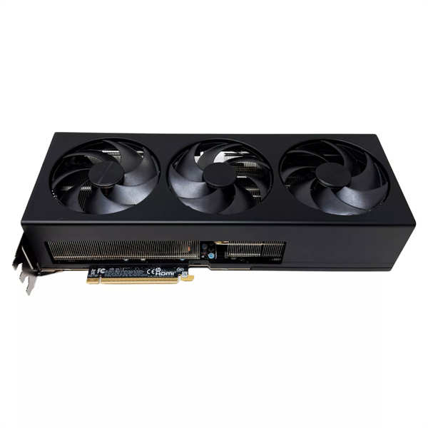 RTX5090 IN HAND